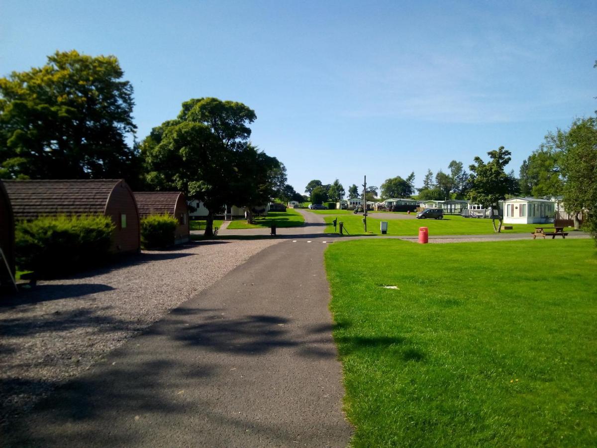 Campsie Glen Holiday Park Fintry Exterior foto