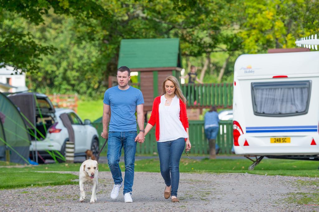 Campsie Glen Holiday Park Fintry Exterior foto