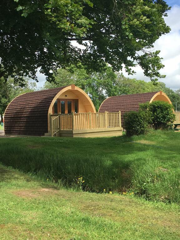 Campsie Glen Holiday Park Fintry Exterior foto